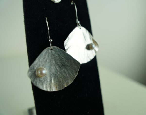 Shell Earrings, pearls